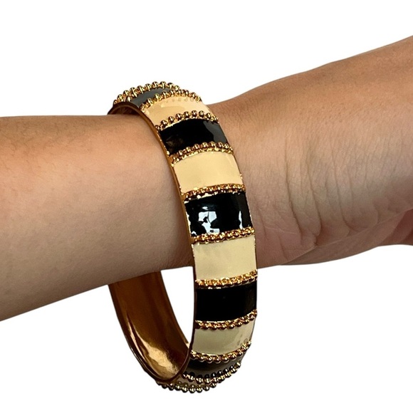 Kate Spade 12 Karat NY Harbor Lights Stripe Gold Black White Bangle Bracelet - Picture 4 of 6